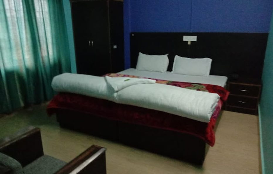 Super Deluxe Double Bed Room