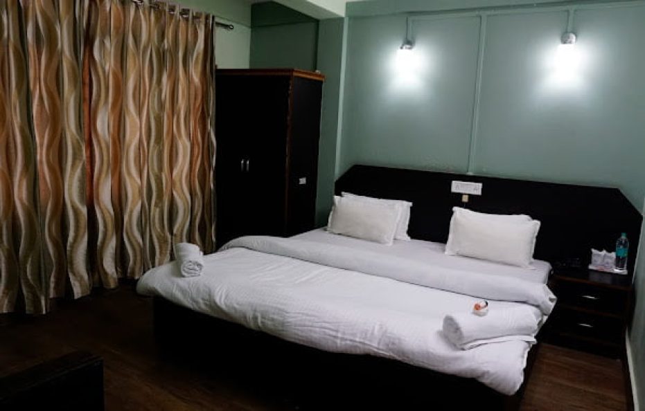 Super Deluxe Double Bed Room