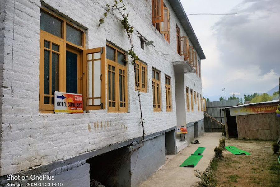 Hotel Sunlight Srinagar