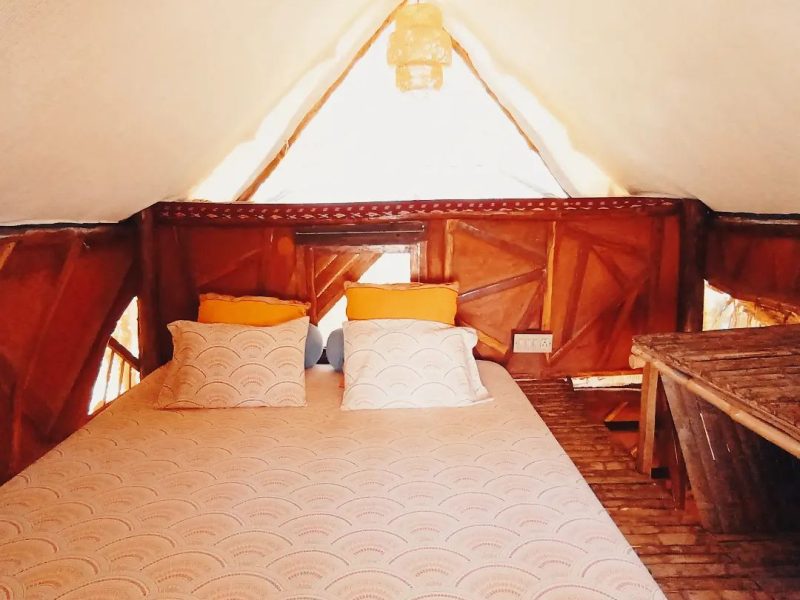 Casita – Ethnic Cabana on the beach / Eco homestay