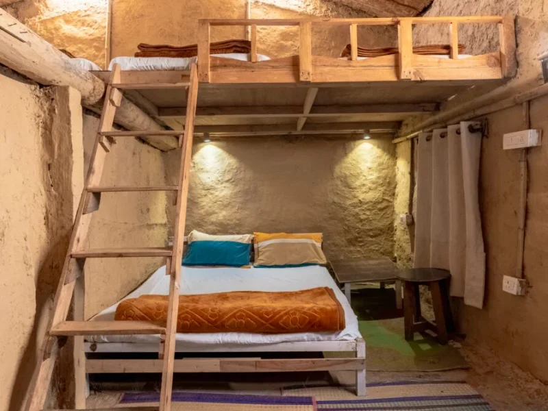 Double Decker Bed Room