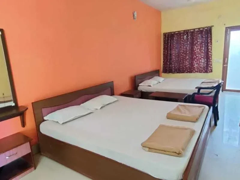 Family Room AC with breakfast