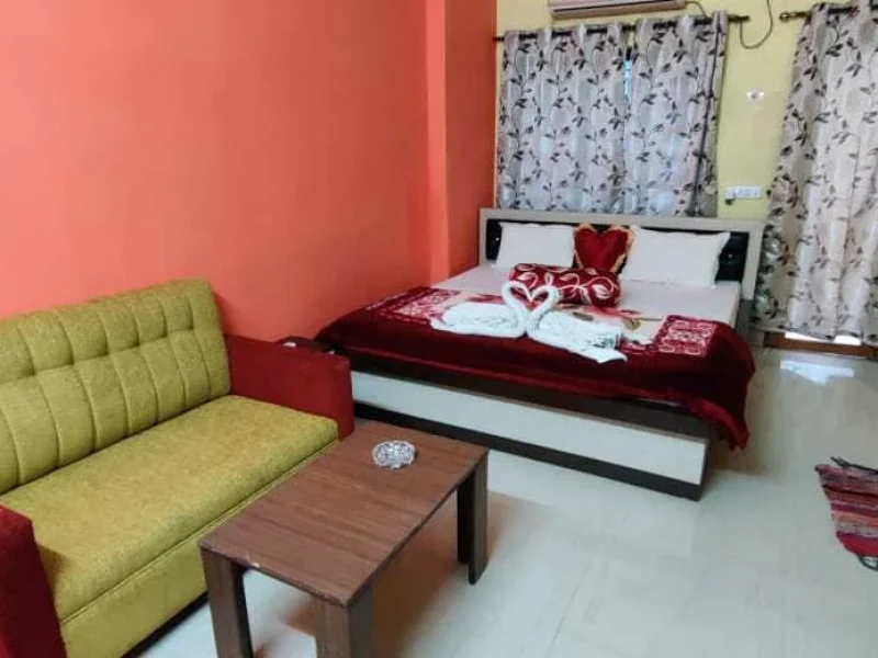 Deluxe Room AC with breakfast