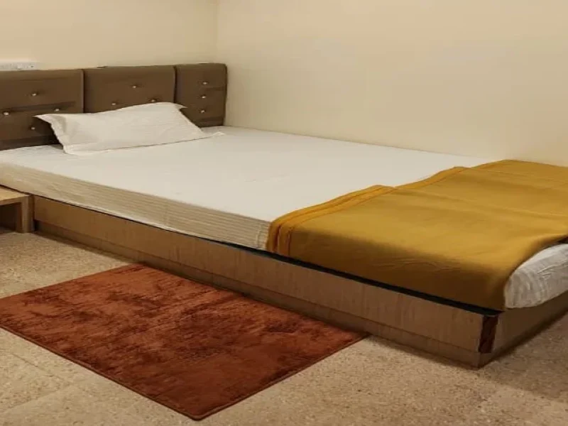 Single Deluxe Room AC