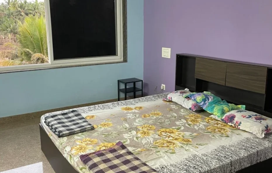 Deluxe Bed Room (2nd floor)