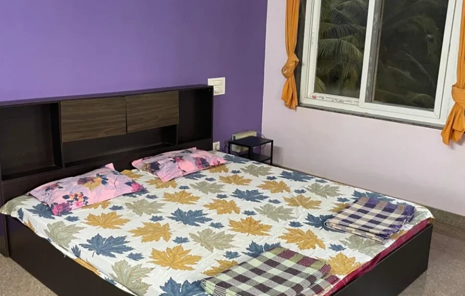 Deluxe Bed Room (2nd floor)