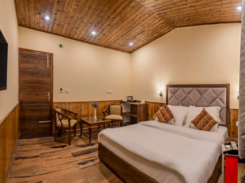 Super Deluxe Bed Room