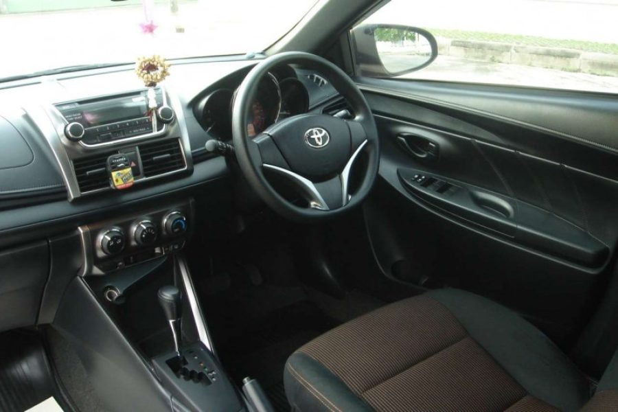 TOYOTA YARIS (2014-2017)