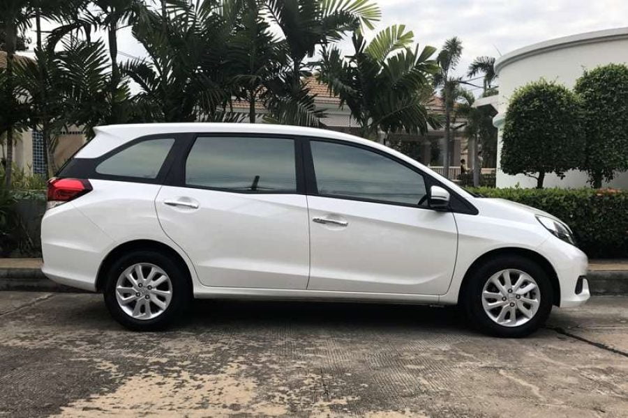 Honda Mobilio (7 Seater)