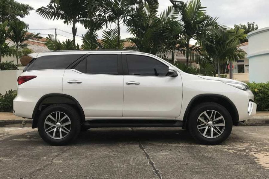Toyota Fortuner (18-20)