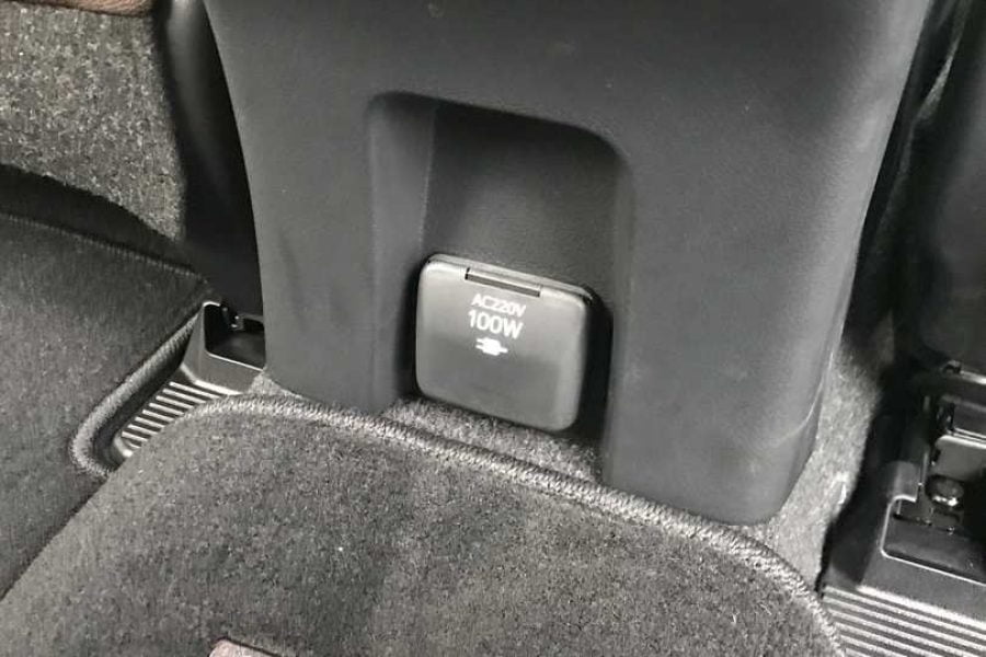 Toyota Fortuner (18-20)