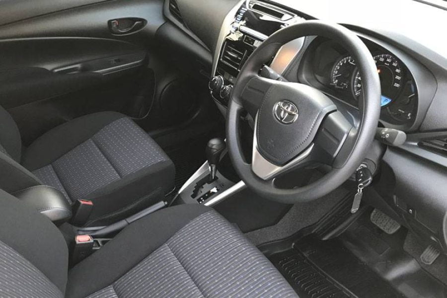 TOYOTA YARIS ATIV (18-19)