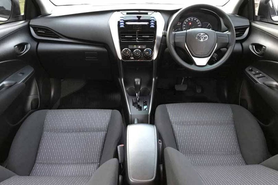 TOYOTA YARIS ATIV (18-19)