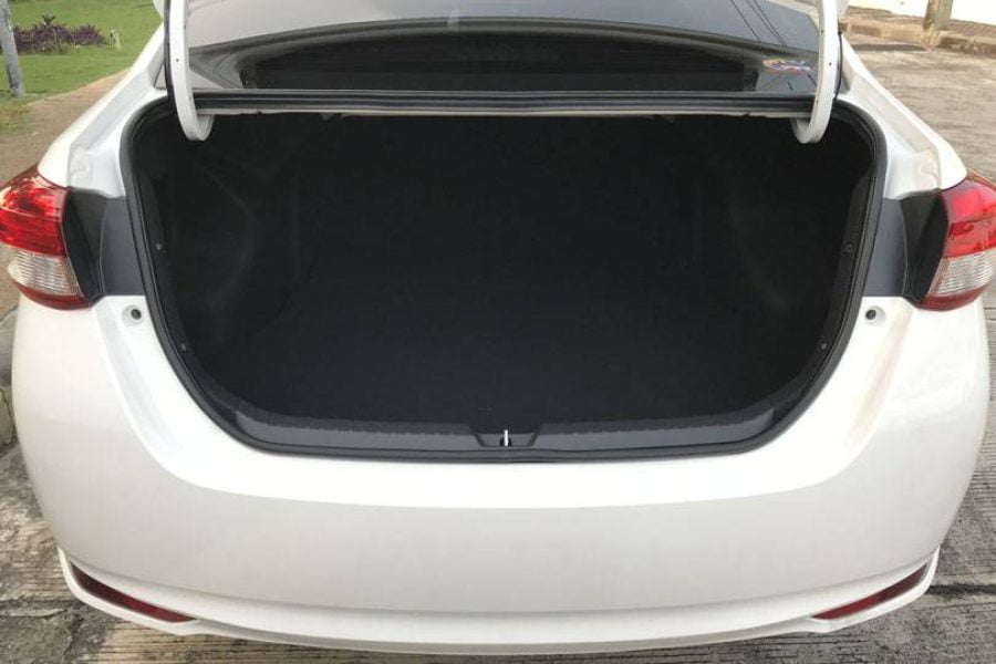 TOYOTA YARIS ATIV (18-19)