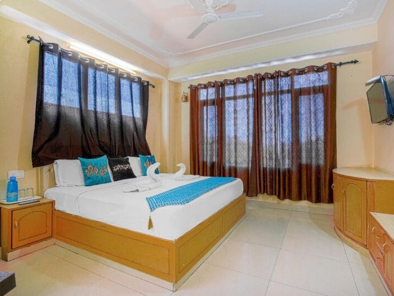 Delux Valley View Room