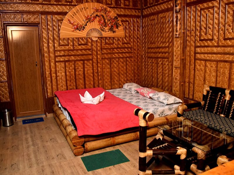 Country Side Bamboo Cottage Room
