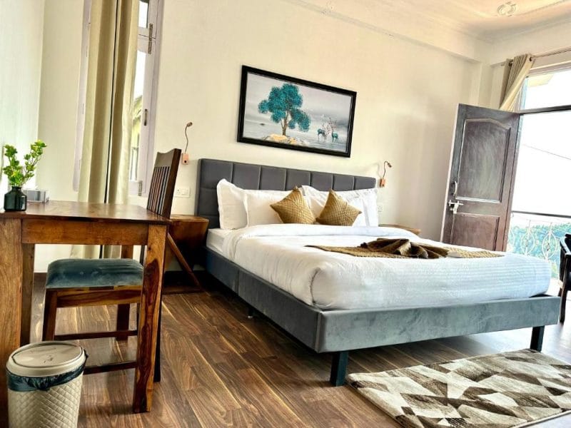 King Room with Jacuzzi