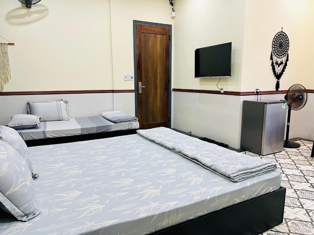 Triple Room with City View