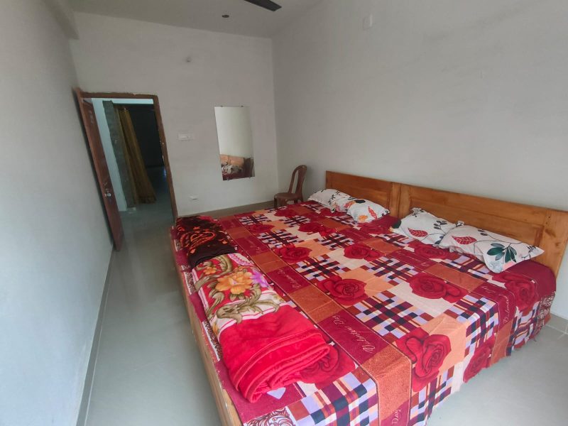 Double bed without AC