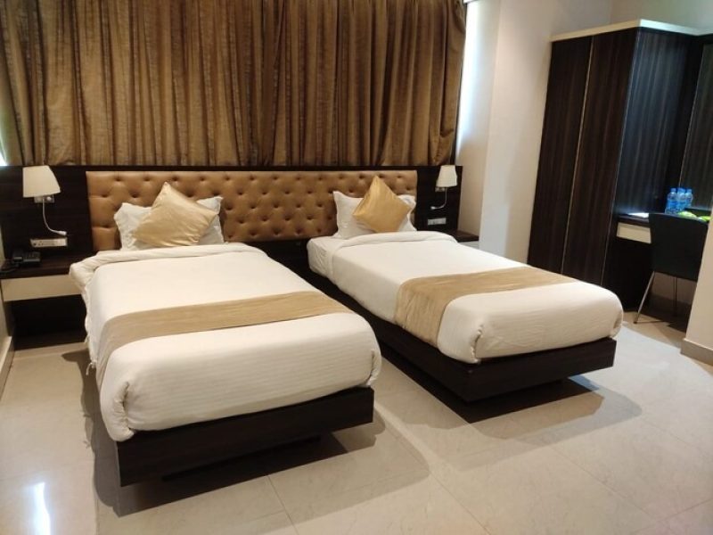 Deluxe Room with Work Desk