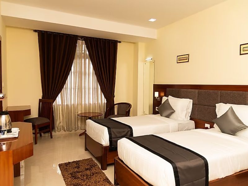 Standard Twin Bedroom