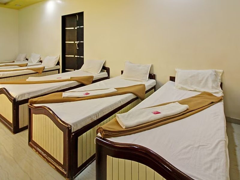 6 Bedded Room Family Non AC Room