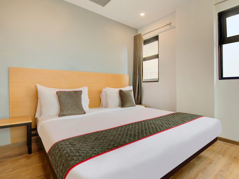 Deluxe Double Bedroom