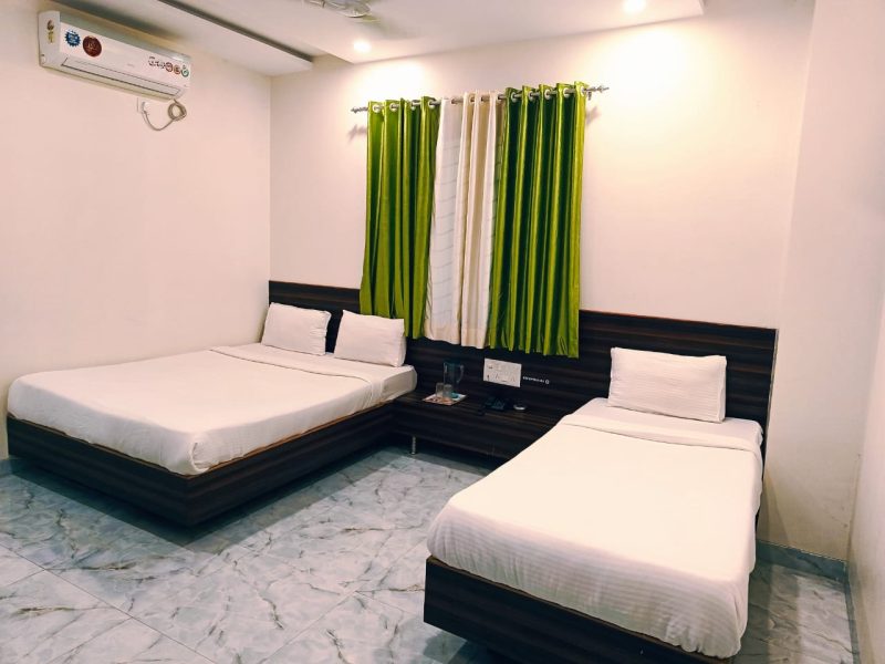 Classic AC Triple Bedroom