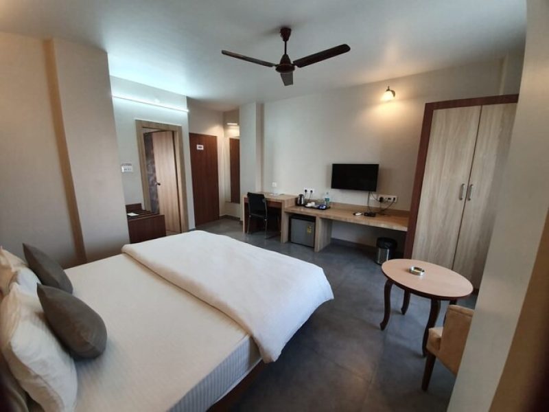 Premium Room [Single]