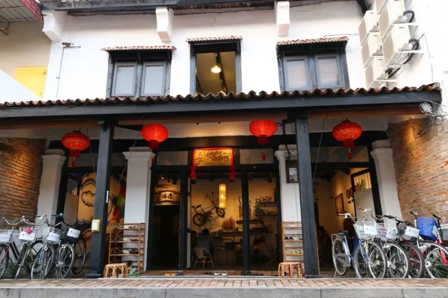 Layang Layang Guest House